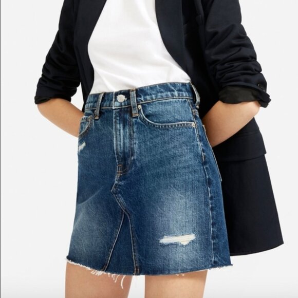 Everlane Dark Blue Distressed Mini Skirt “The denim reconstructed skirt” - Picture 8 of 8